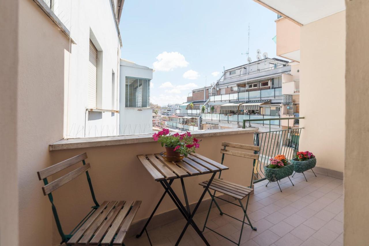 San Giovanni With Balcony Appartamento